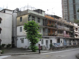 2012 115